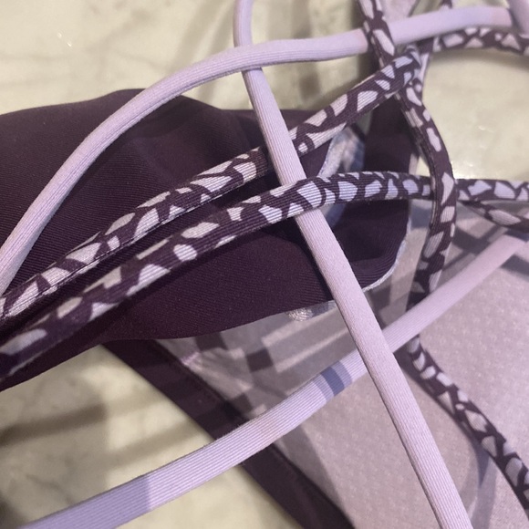EUC purple Lululemon free to be wild sports bra - Picture 5 of 5